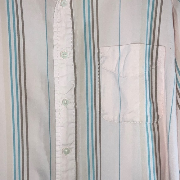 1122 10/$50ππ»ββοΈ Menβs Fresh Produce Striped Button Down Shirt - Picture 8 of 16